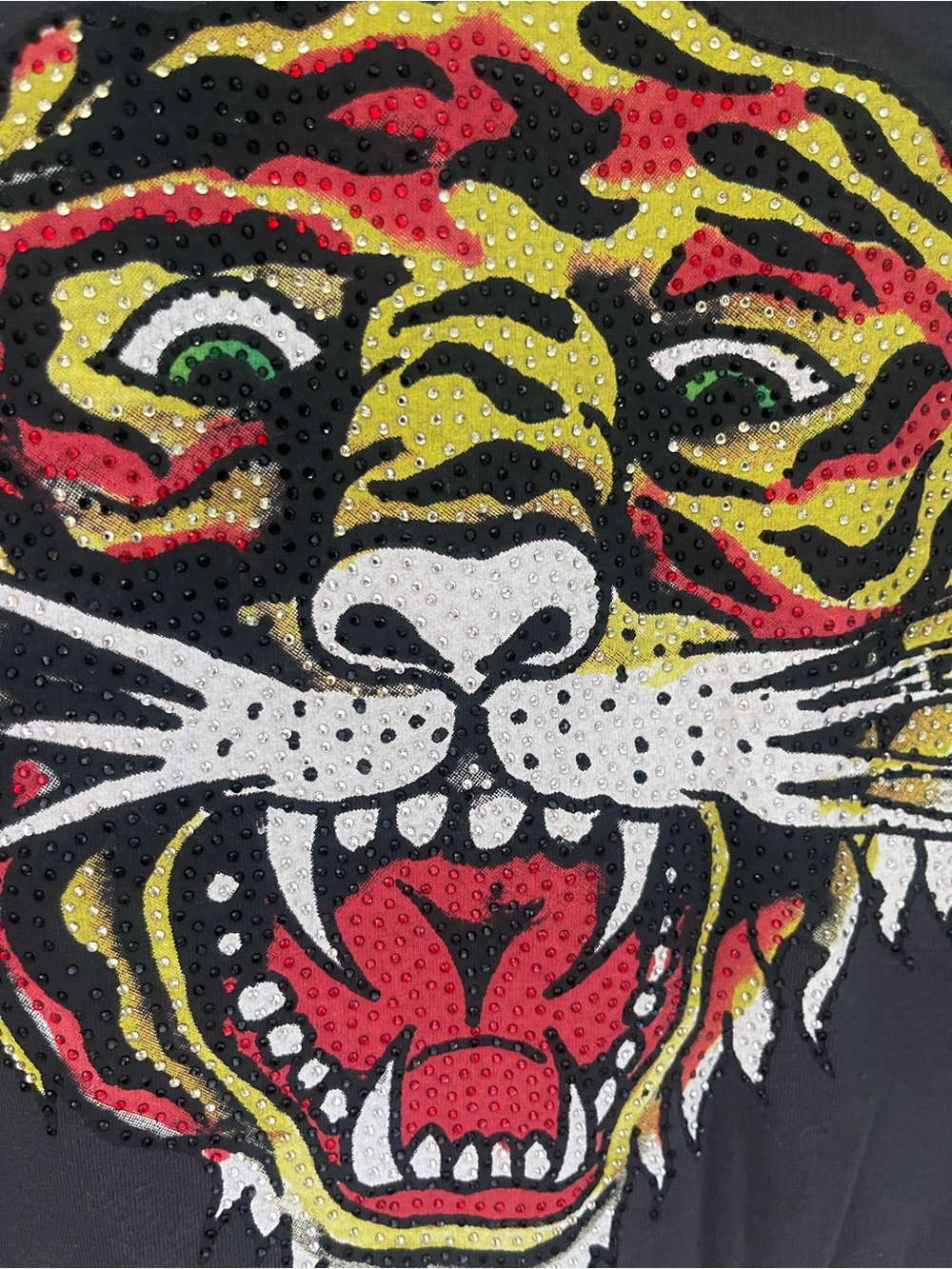 Ed Hardy Black Short-Sleeve Tiger Graphic Tee with Red Logo - Picture 2 of 4